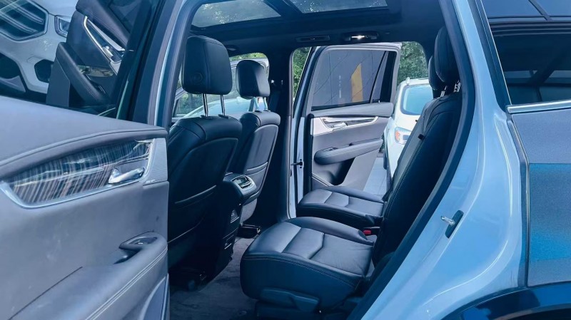 深圳22年凯迪拉克XT66