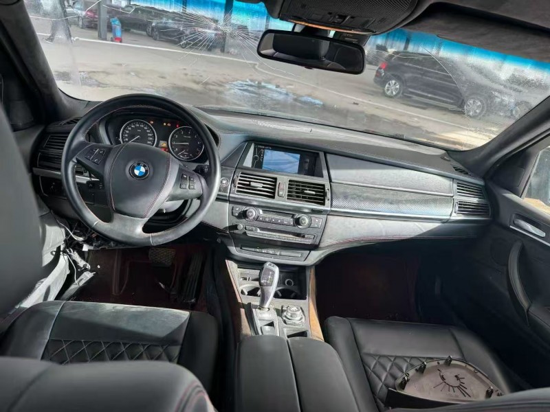 青岛11年宝马X55