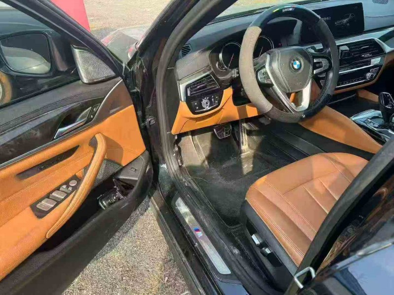 荆州18年宝马5系5