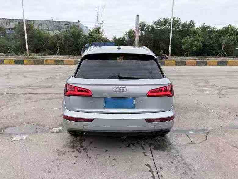 湛江19年奥迪Q59