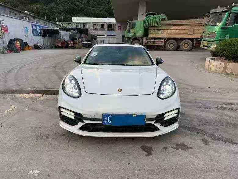 江门12年保时捷帕拉梅拉1