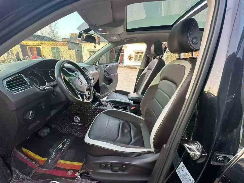 徐州17年大众途观5