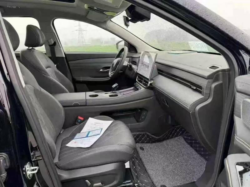 青岛25年奇瑞捷途8