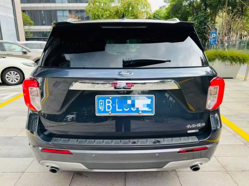 深圳21年福特探险者8