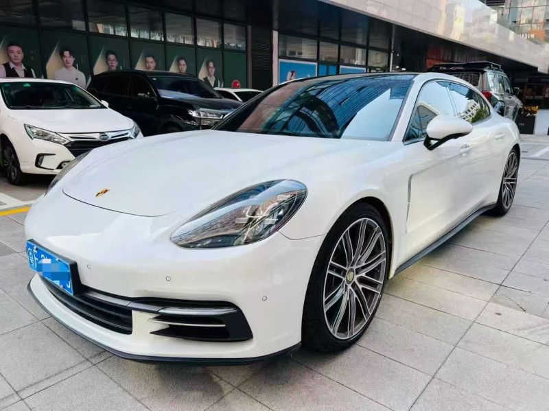 深圳19年保时捷帕拉梅拉3