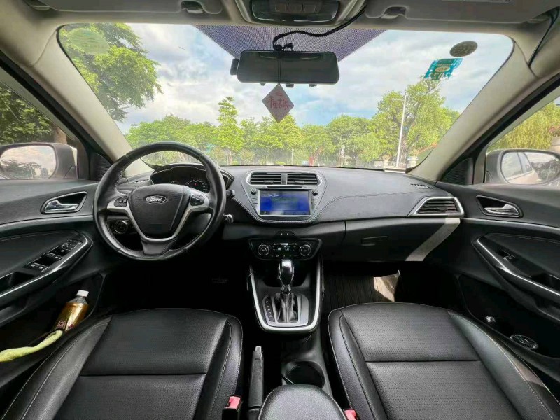 广州18年福特福睿斯7