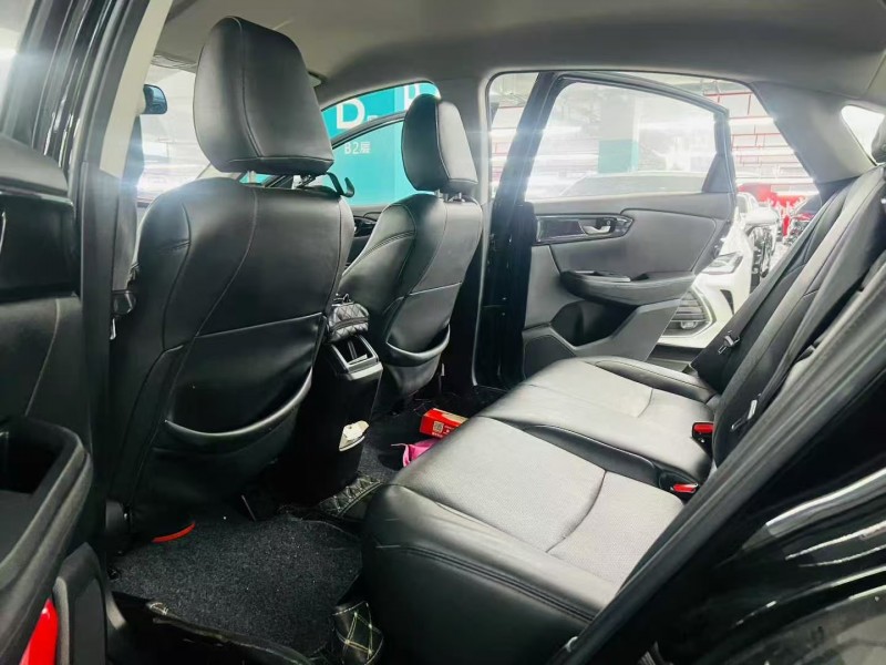 深圳21年本田凌派4