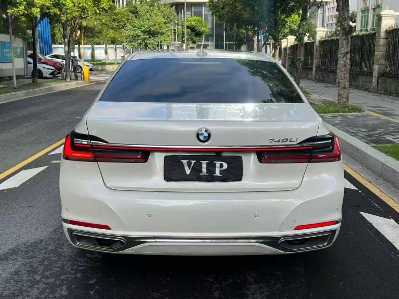 深圳20年宝马7系8