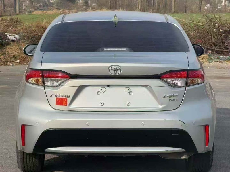 宝鸡22年丰田雷凌9