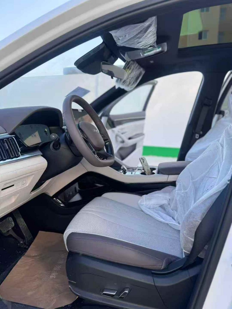 天津25年比亚迪宋4