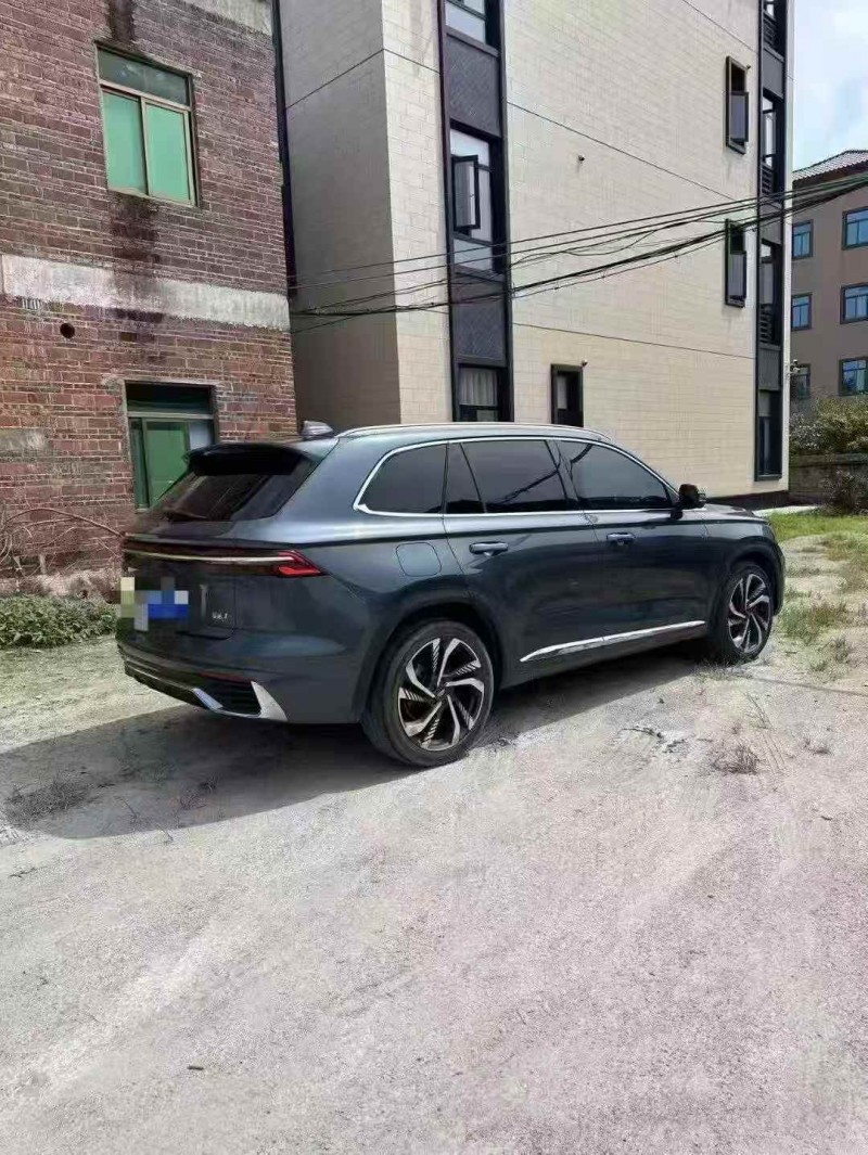 广州22年吉利星越8