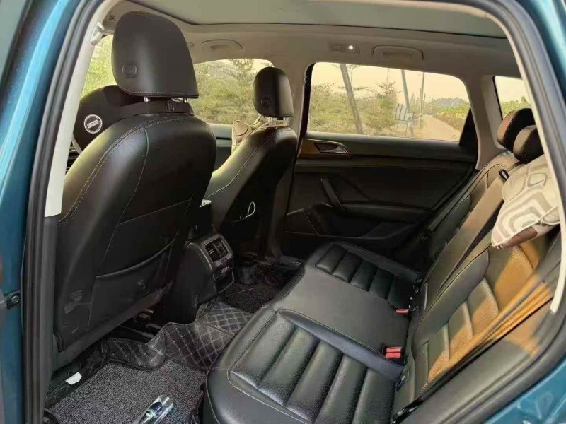 江门20年大众途岳4