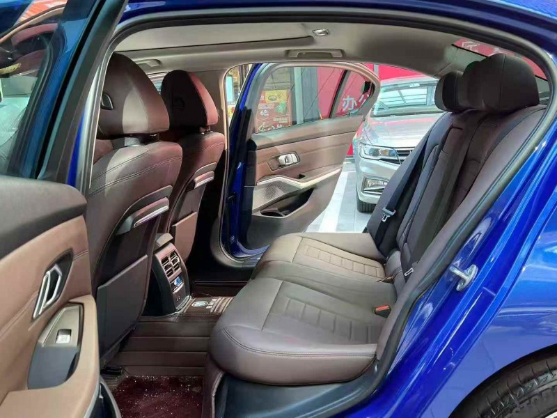 广州20年宝马3系6