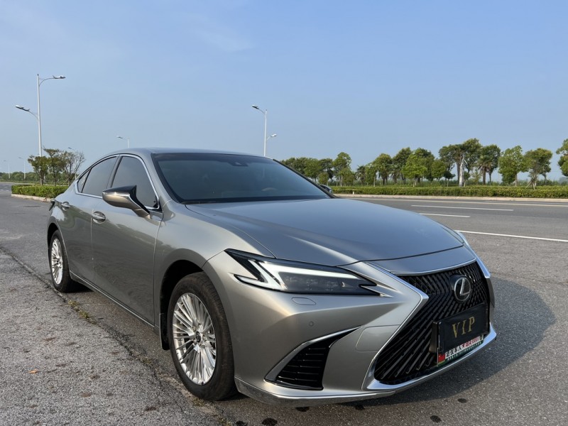 盐城24年雷克萨斯ES2