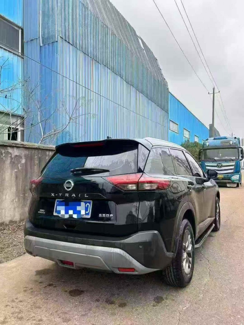 鹰潭22年日产奇骏8