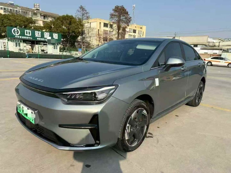 金华24年北汽新能源EU系列3