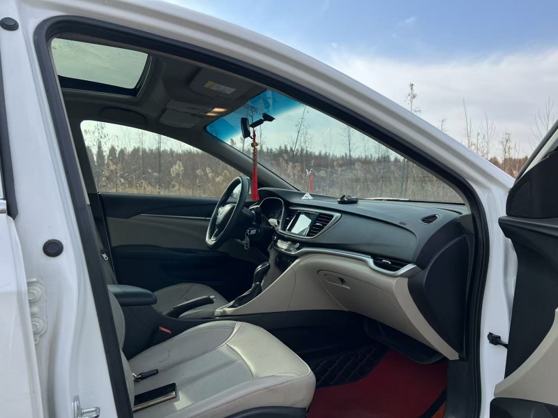 盐城20年别克英朗6