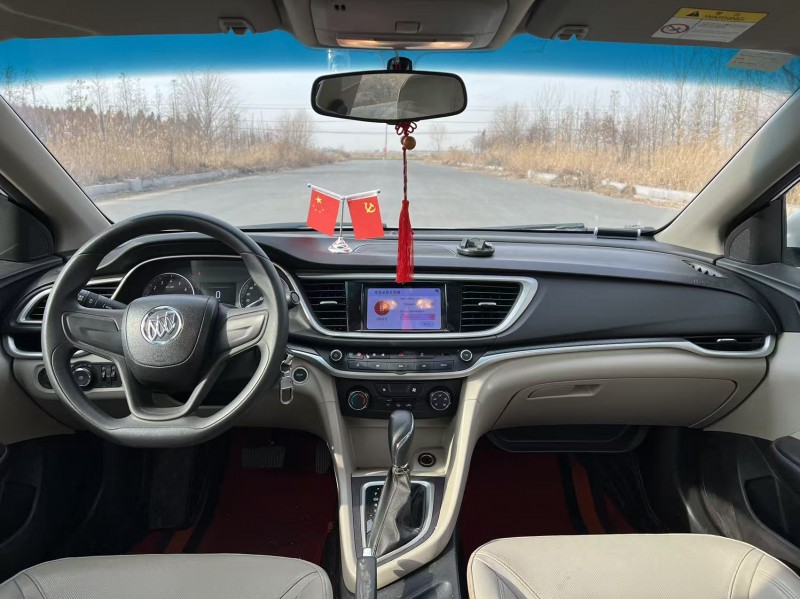 盐城20年别克英朗7