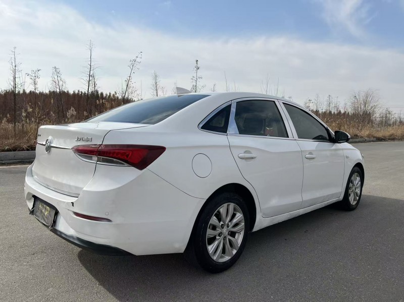 盐城20年别克英朗8