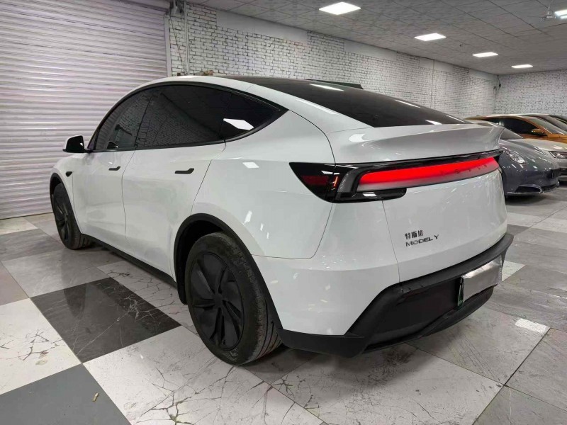 承德25年特斯拉MODEL Y8