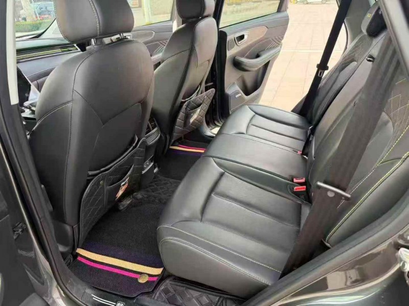 济宁23年荣威RX54