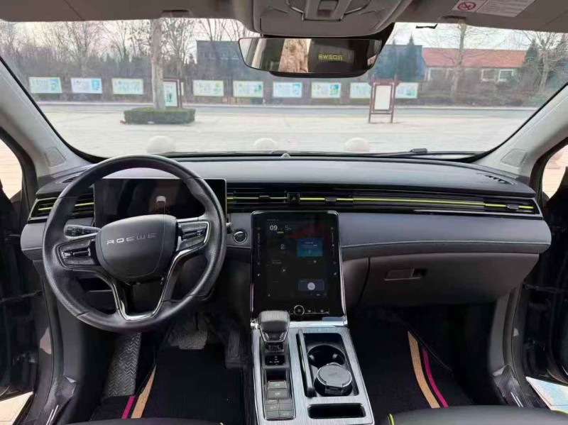 济宁23年荣威RX55