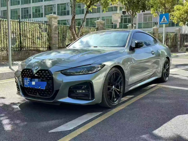 广州21年宝马4系3