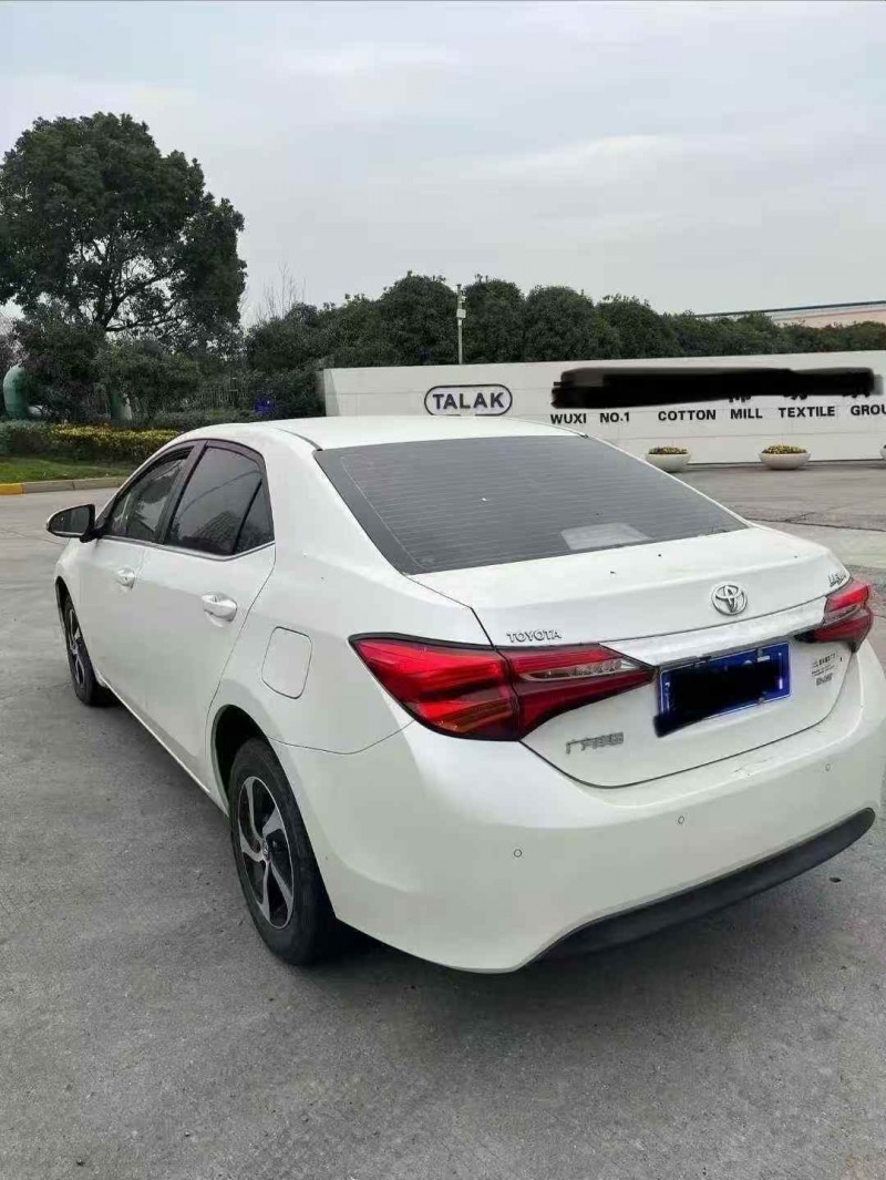 淮安19年丰田雷凌7