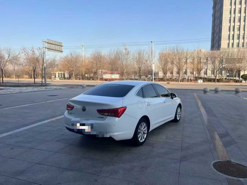 沧州18年别克威朗7