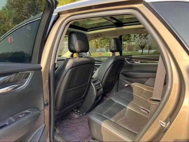 徐州16年凯迪拉克XT55