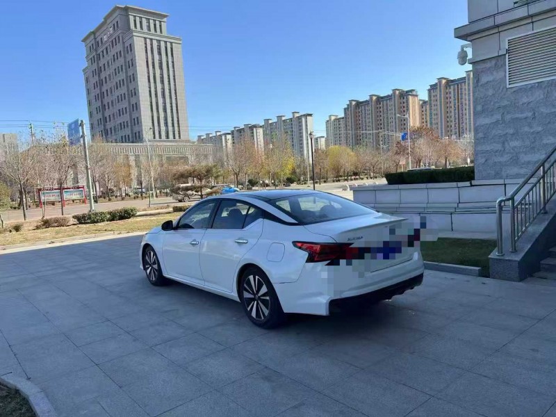 沧州20年日产天籁2