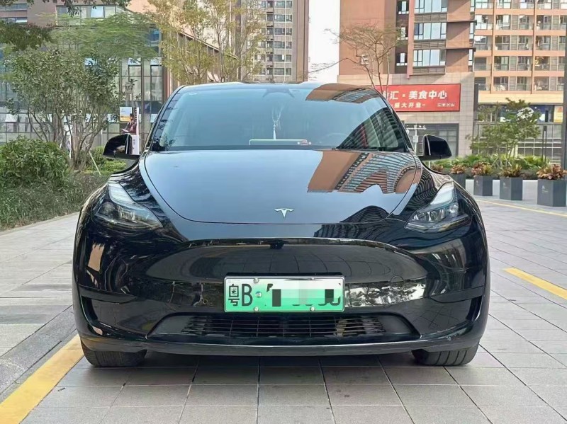 深圳23年特斯拉MODEL Y1