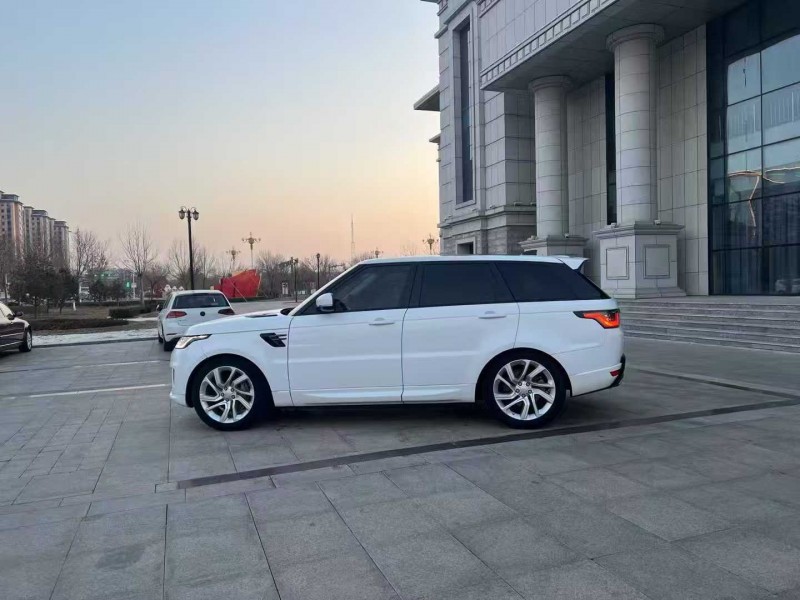 沧州18年路虎揽胜运动6