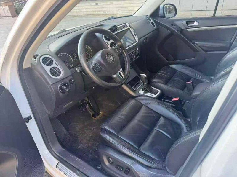 青岛16年大众途观4