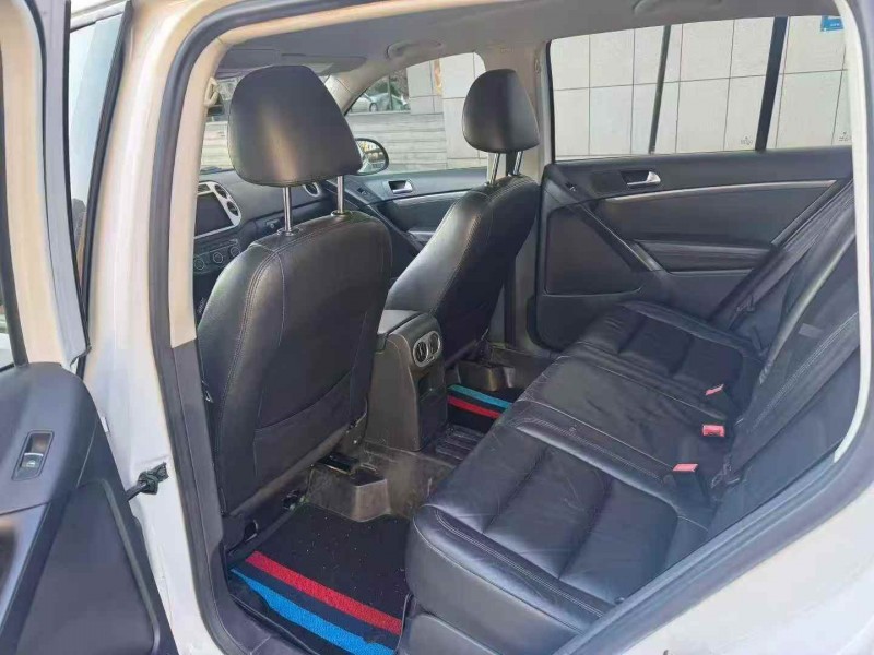 青岛16年大众途观6