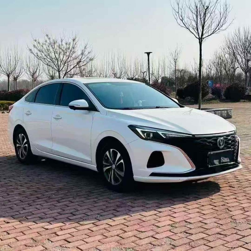 东营22年长安汽车逸动3