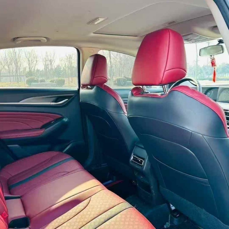 东营22年长安汽车逸动6