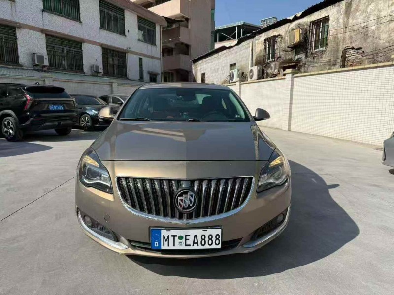 广州15年别克君威1