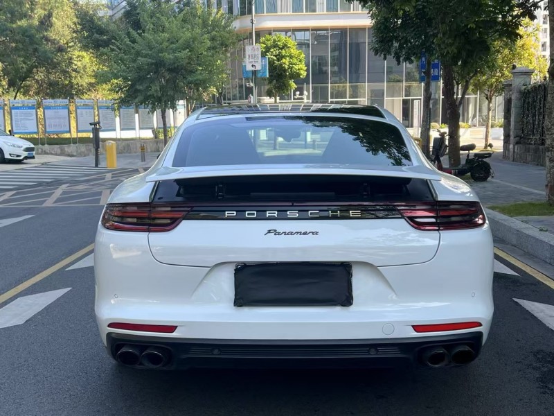 深圳18年保时捷帕拉梅拉5