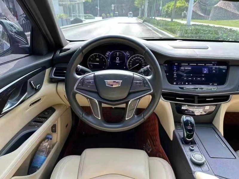 深圳21年凯迪拉克CT66