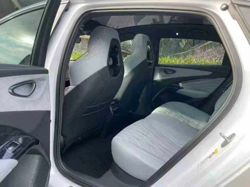 深圳23年比亚迪海豹5