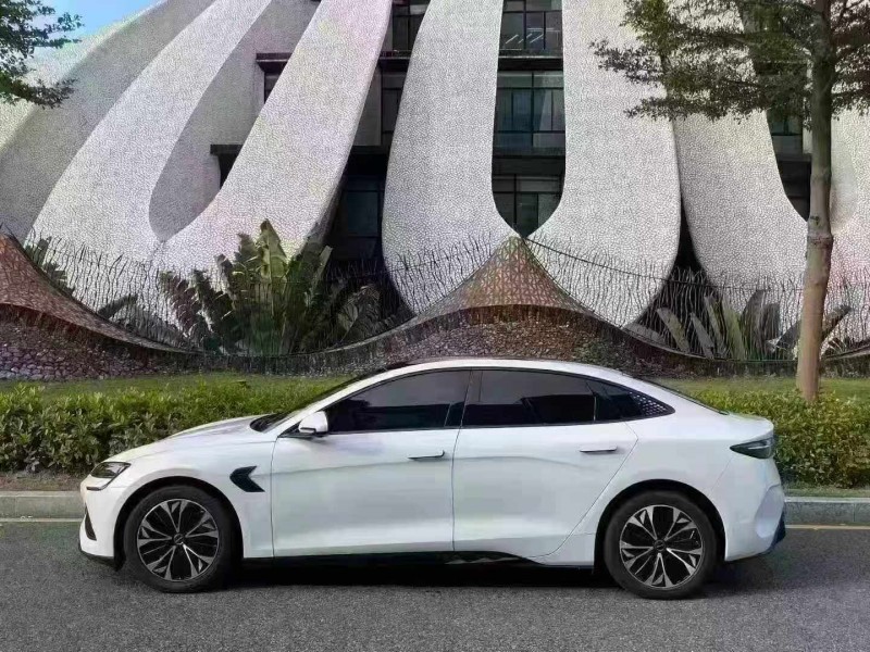 深圳23年比亚迪海豹7