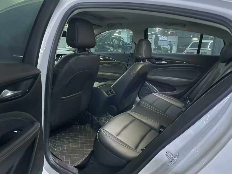 深圳24年别克君威3