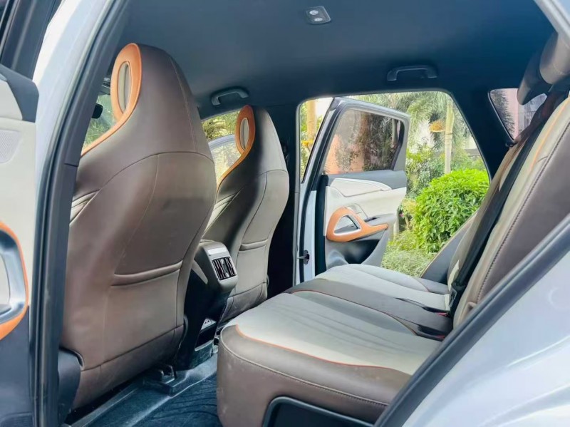 深圳22年比亚迪宋5