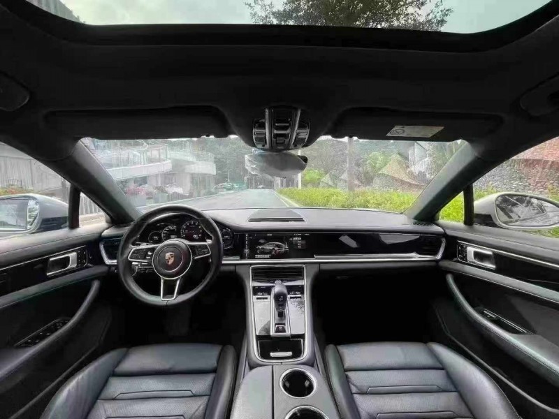 深圳18年保时捷帕拉梅拉5