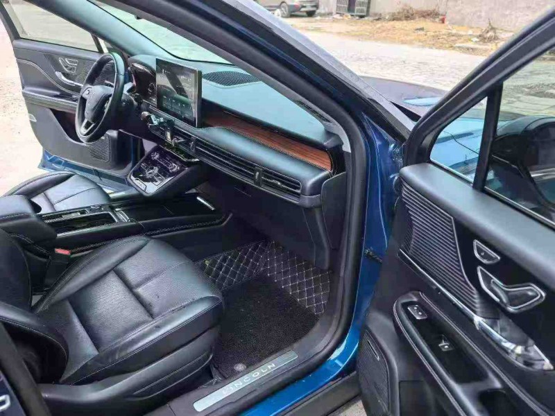 郑州20年林肯冒险家7