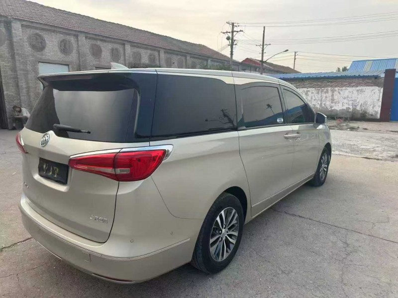 郑州18年别克GL84