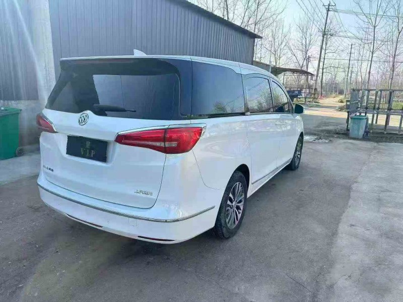 徐州18年别克GL88