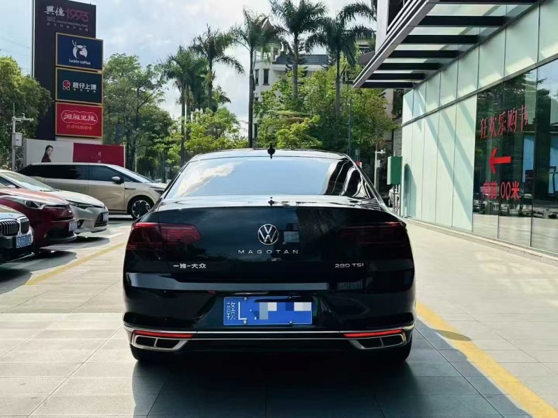 深圳24年大众迈腾8