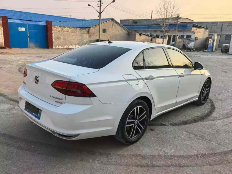 郑州20年大众凌渡8